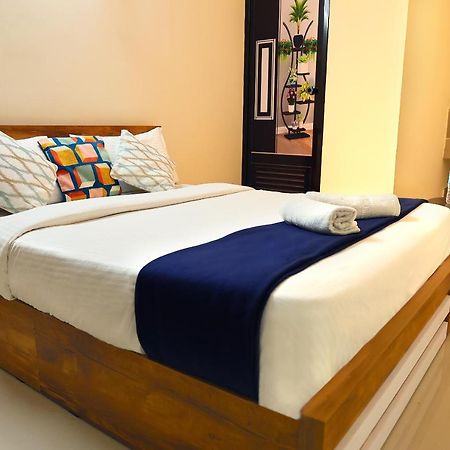Loyal Residency Bed & Breakfast Sultan Bathery Bagian luar foto